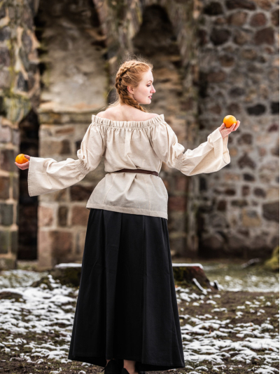 Trollfelsen Mittelalter Bluse Leonardo Carbone Emma natur Leinen11